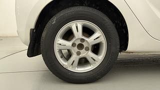 Used 2011 Hyundai i20 [2008-2012] Sportz 1.2 Petrol Manual tyres RIGHT REAR TYRE RIM VIEW