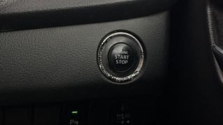 Used 2016 Maruti Suzuki Baleno [2015-2019] Alpha Petrol Petrol Manual top_features Keyless start
