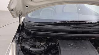 Used 2014 Hyundai Grand i10 [2013-2017] Magna 1.2 Kappa VTVT Petrol Manual engine ENGINE RIGHT SIDE HINGE & APRON VIEW