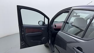 Used 2014 Maruti Suzuki Ritz [2012-2017] Vxi Petrol Manual interior LEFT FRONT DOOR OPEN VIEW