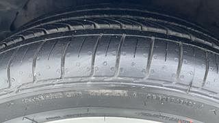 Used 2013 Hyundai Verna [2011-2015] Fluidic 1.6 VTVT SX Petrol Manual tyres LEFT FRONT TYRE TREAD VIEW