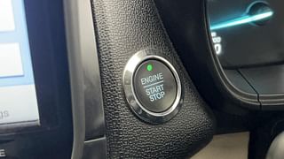 Used 2020 Ford EcoSport [2017-2021] Titanium + 1.5L Ti-VCT Petrol Manual top_features Keyless start