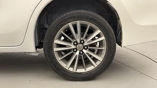 Used 2016 Toyota Corolla Altis [2014-2017] GL Petrol Petrol Manual tyres LEFT REAR TYRE RIM VIEW