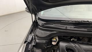 Used 2019 Hyundai Verna [2017-2020] 1.6 VTVT SX (O) Petrol Manual engine ENGINE RIGHT SIDE HINGE & APRON VIEW