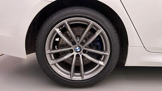 Used 2018 BMW 5 Series [2017-2021] 530d M Sport Diesel Automatic tyres RIGHT REAR TYRE RIM VIEW
