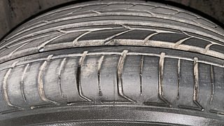 Used 2020 Toyota Yaris [2018-2021] VX CVT Petrol Automatic tyres LEFT FRONT TYRE TREAD VIEW