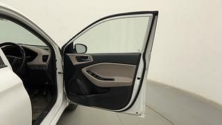 Used 2017 Hyundai Elite i20 [2014-2018] Asta 1.2 (O) Petrol Manual interior RIGHT FRONT DOOR OPEN VIEW