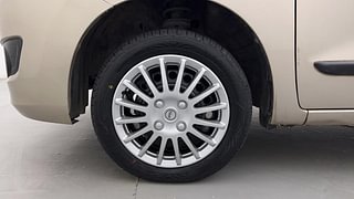 Used 2016 Maruti Suzuki Wagon R 1.0 [2015-2019] VXI AMT Petrol Automatic tyres LEFT FRONT TYRE RIM VIEW