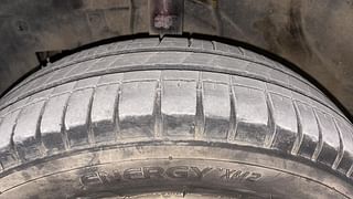 Used 2014 Datsun GO [2014-2019] T Petrol Manual tyres LEFT FRONT TYRE TREAD VIEW
