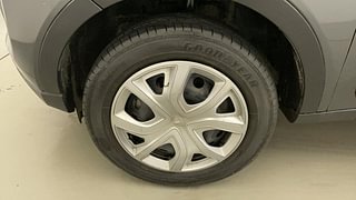 Used 2022 Tata Nexon XM Petrol Petrol Manual tyres LEFT FRONT TYRE RIM VIEW