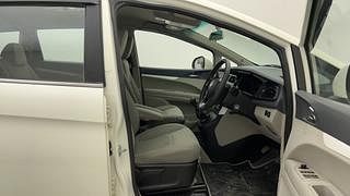 Used 2018 Mahindra Marazzo M6 8str Diesel Manual interior RIGHT SIDE FRONT DOOR CABIN VIEW