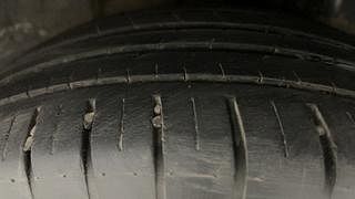Used 2015 Hyundai Elite i20 [2014-2018] Asta 1.2 Petrol Manual tyres LEFT REAR TYRE TREAD VIEW