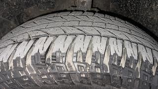 Used 2016 Renault Duster [2015-2019] 85 PS RXS MT Diesel Manual tyres LEFT FRONT TYRE TREAD VIEW