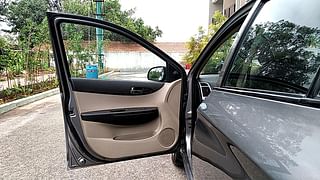 Used 2013 Hyundai i20 [2008-2012] Magna 1.2 Petrol Manual interior LEFT FRONT DOOR OPEN VIEW