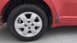 Used 2011 Maruti Suzuki Swift Dzire [2008-2012] ZXI Petrol Manual tyres RIGHT REAR TYRE RIM VIEW