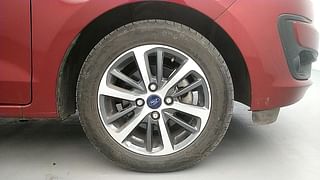 Used 2020 Ford Figo [2019-2021] Titanium Petrol Petrol Manual tyres RIGHT FRONT TYRE RIM VIEW