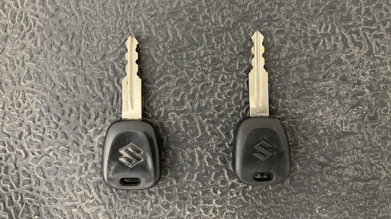 Used 2013 Maruti Suzuki Alto K10 [2010-2014] VXi Petrol Manual extra CAR KEY VIEW