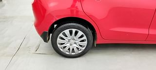 Used 2017 Maruti Suzuki Baleno [2015-2019] Alpha Petrol Petrol Manual tyres RIGHT REAR TYRE RIM VIEW
