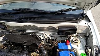 Used 2012 Maruti Suzuki Alto 800 [2012-2016] Lxi Petrol Manual engine ENGINE LEFT SIDE HINGE & APRON VIEW