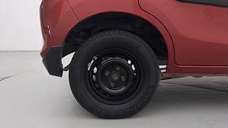Used 2014 Maruti Suzuki Alto 800 [2012-2016] Vxi Petrol Manual tyres RIGHT REAR TYRE RIM VIEW