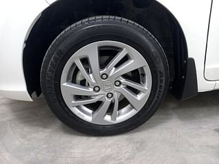 Used 2022 honda Jazz VX Petrol Manual tyres LEFT FRONT TYRE RIM VIEW