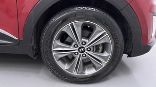 Used 2017 Hyundai Creta [2015-2018] 1.6 SX Plus Auto Diesel Automatic tyres RIGHT FRONT TYRE RIM VIEW