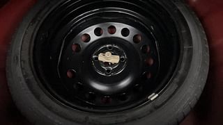 Used 2015 Hyundai Elite i20 [2014-2018] Asta 1.2 Petrol Manual tyres SPARE TYRE VIEW