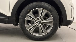 Used 2018 Hyundai Creta [2015-2018] 1.6 SX Plus Auto Petrol Petrol Automatic tyres RIGHT FRONT TYRE RIM VIEW