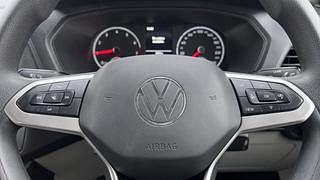 Used 2022 Volkswagen Taigun Comfortline 1.0 TSI MT Petrol Manual top_features Steering mounted controls