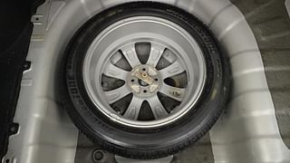 Used 2013 Hyundai Verna [2011-2015] Fluidic 1.6 CRDi SX Diesel Manual tyres SPARE TYRE VIEW