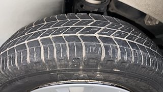 Used 2019 maruti-suzuki Eeco AC CNG 5 STR Petrol+cng Manual tyres RIGHT REAR TYRE TREAD VIEW