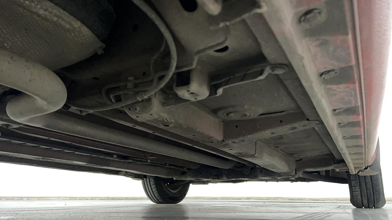 Used 2015 Maruti Suzuki Swift [2011-2017] VDi ABS Diesel Manual extra REAR RIGHT UNDERBODY VIEW