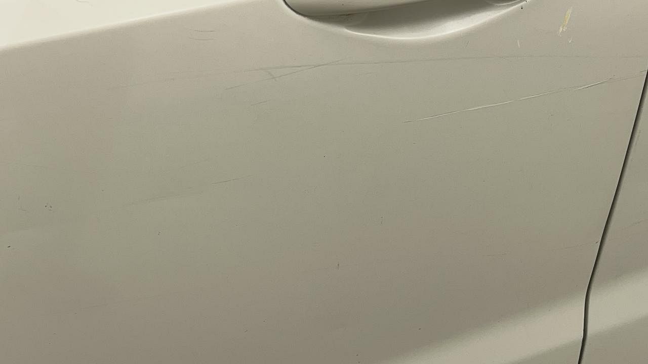 Used 2013 Hyundai Grand i10 [2013-2017] Magna 1.2 Kappa VTVT Petrol Manual dents MINOR SCRATCH