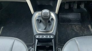 Used 2021 Hyundai New Santro 1.1 Sportz MT Petrol Manual interior GEAR  KNOB VIEW