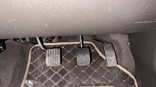 Used 2012 Hyundai i10 [2010-2016] Magna Petrol Petrol Manual interior PEDALS VIEW