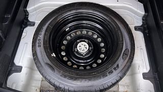 Used 2016 Hyundai Creta [2015-2018] 1.6 S Petrol Petrol Manual tyres SPARE TYRE VIEW