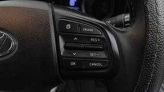 Used 2021 Hyundai Venue [2019-2022] SX 1.0  Turbo Petrol Manual top_features Cruise control
