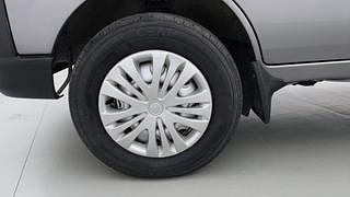 Used 2022 Maruti Suzuki Eeco AC(O) 5 STR Petrol Manual tyres LEFT FRONT TYRE RIM VIEW