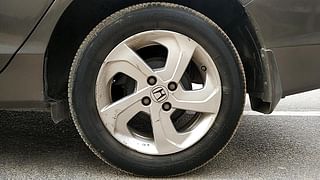 Used 2015 Honda City [2014-2017] VX Petrol Manual tyres LEFT REAR TYRE RIM VIEW