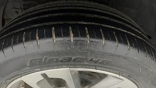 Used 2018 Hyundai i20 Active [2015-2020] 1.2 SX Petrol Manual tyres LEFT REAR TYRE TREAD VIEW