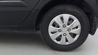 Used 2012 Hyundai i10 [2010-2016] Magna Petrol Petrol Manual tyres LEFT REAR TYRE RIM VIEW