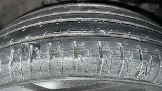 Used 2016 honda Jazz V Petrol Manual tyres RIGHT FRONT TYRE TREAD VIEW