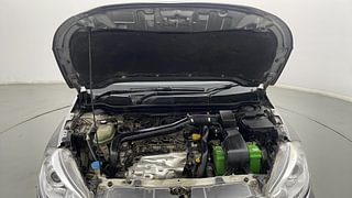 Used 2015 Maruti Suzuki S-Cross [2015-2017] Alpha 1.6 Diesel Manual engine ENGINE & BONNET OPEN FRONT VIEW