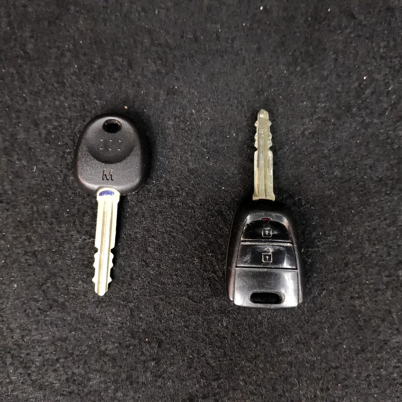 Used 2015 Hyundai Grand i10 [2013-2017] Magna 1.2 Kappa VTVT Petrol Manual extra CAR KEY VIEW