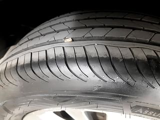 Used 2016 Maruti Suzuki S-Cross [2015-2017] Zeta 1.3 Diesel Manual tyres LEFT REAR TYRE TREAD VIEW