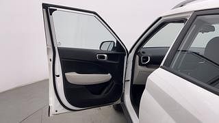 Used 2022 Hyundai Venue SX 1.2 Petrol Petrol Manual interior LEFT FRONT DOOR OPEN VIEW