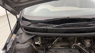 Used 2015 Hyundai Elite i20 [2014-2018] Sportz 1.2 (O) Petrol Manual engine ENGINE RIGHT SIDE HINGE & APRON VIEW