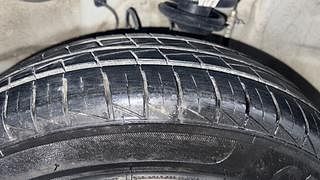 Used 2022 Maruti Suzuki Alto 800 STD Petrol Manual tyres LEFT FRONT TYRE TREAD VIEW