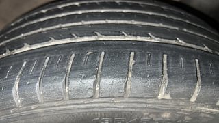 Used 2016 Hyundai Elite i20 [2014-2018] Asta 1.2 (O) Petrol Manual tyres RIGHT FRONT TYRE TREAD VIEW