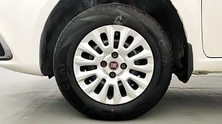Used 2017 Fiat Punto Evo [2014-2018] Active 1.2 Petrol Manual tyres LEFT FRONT TYRE RIM VIEW